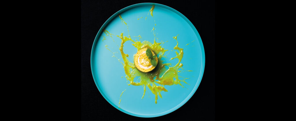 Rezept Zitronen-Frischkäseroulade mit Mangosauce Hiltebrand